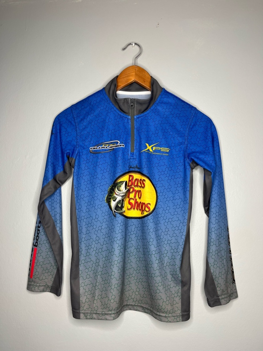Bass Pro Shops Graphic Blue Gray Long Sleeve Rash Guard Carbon Lite Shirt